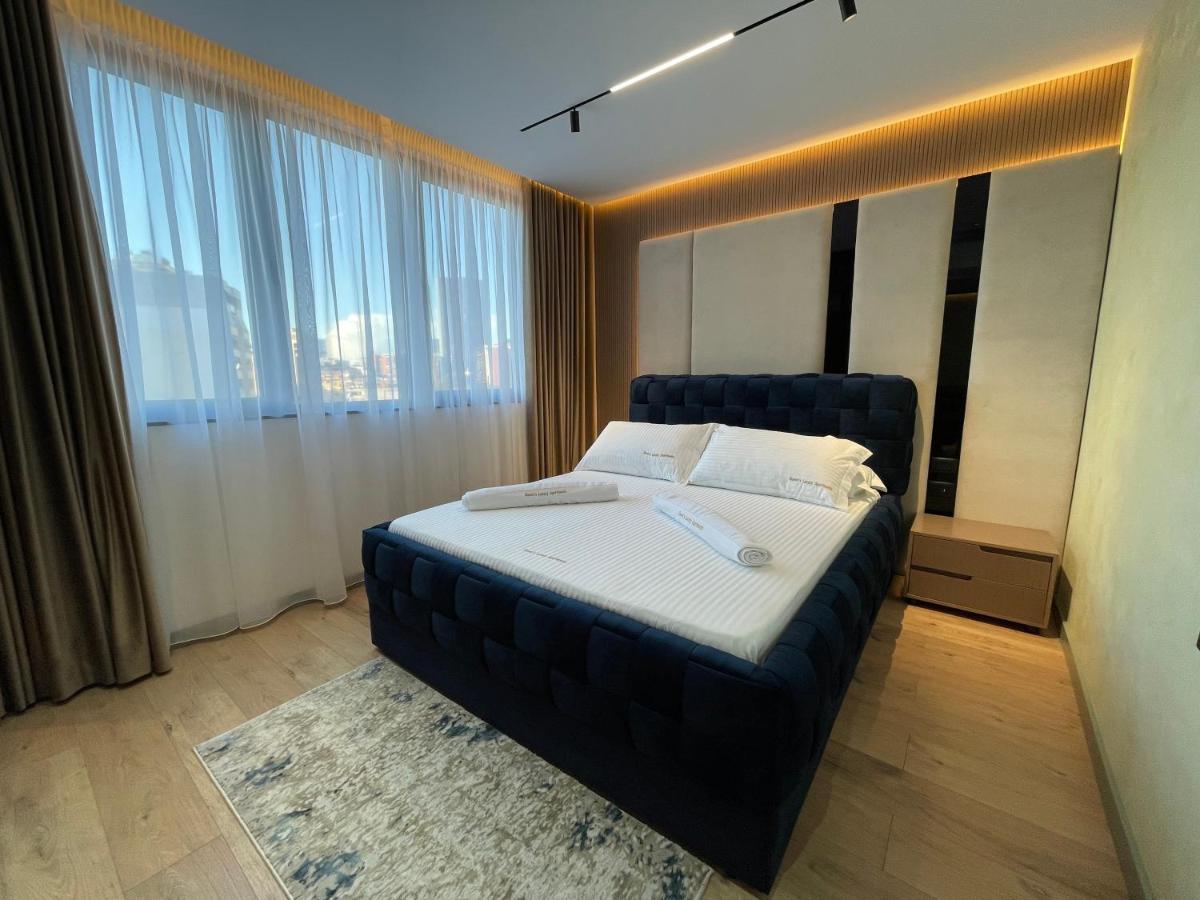 Queens Luxury Apartments Tirana Exterior foto